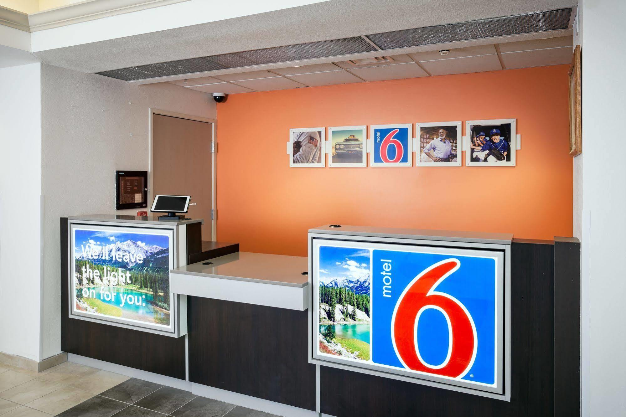 Motel 6-Anchorage, Ak - Midtown Esterno foto